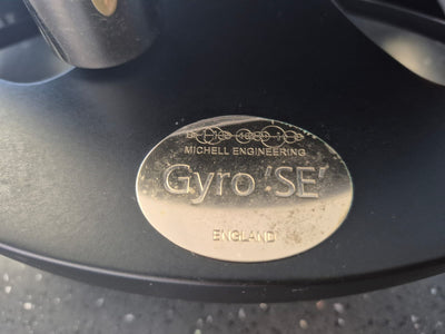 Michell Gyro SE Turntable + HR Power Supply Upgrade (NO TONEARM) - Pre-Owned