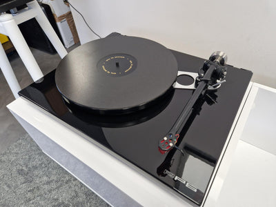 Rega RP6 / Dynavector 10X5 MKII + Funkfirm Achromat - Trade-In (Excellent Condition)
