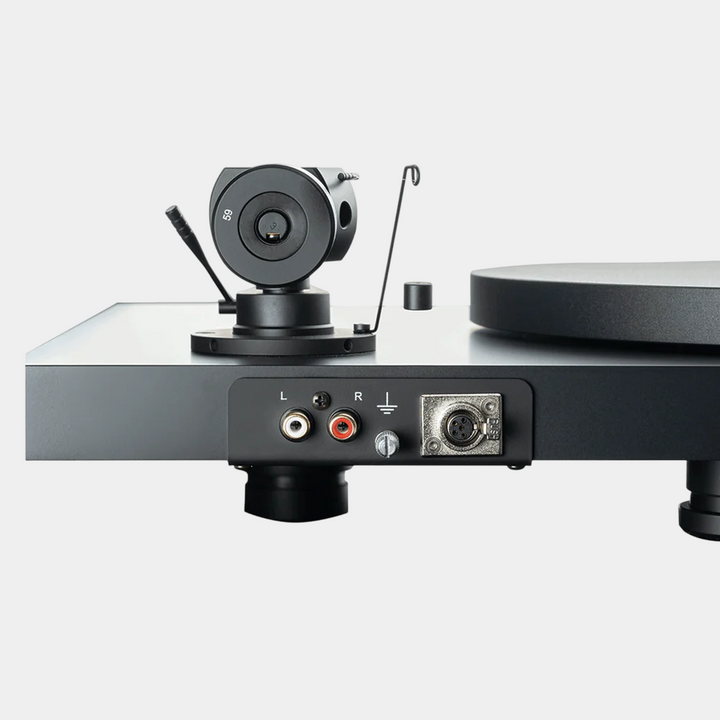 Pro-Ject Debut Pro S Turntable