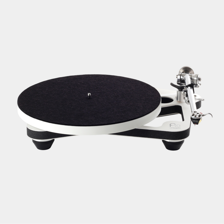 Rega Planar 10 Turntable