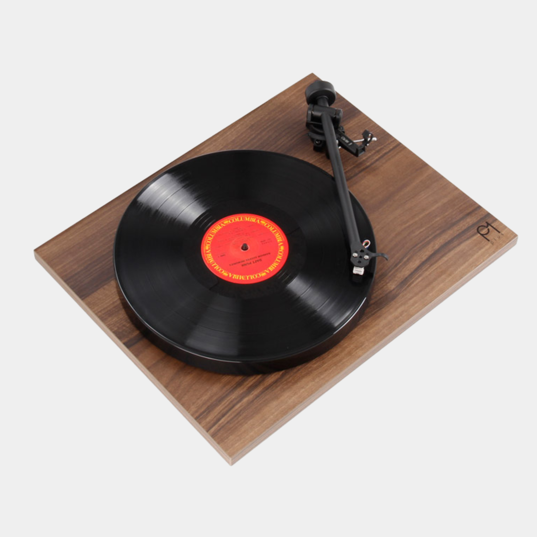 Rega Planar 1 Plus Turntable