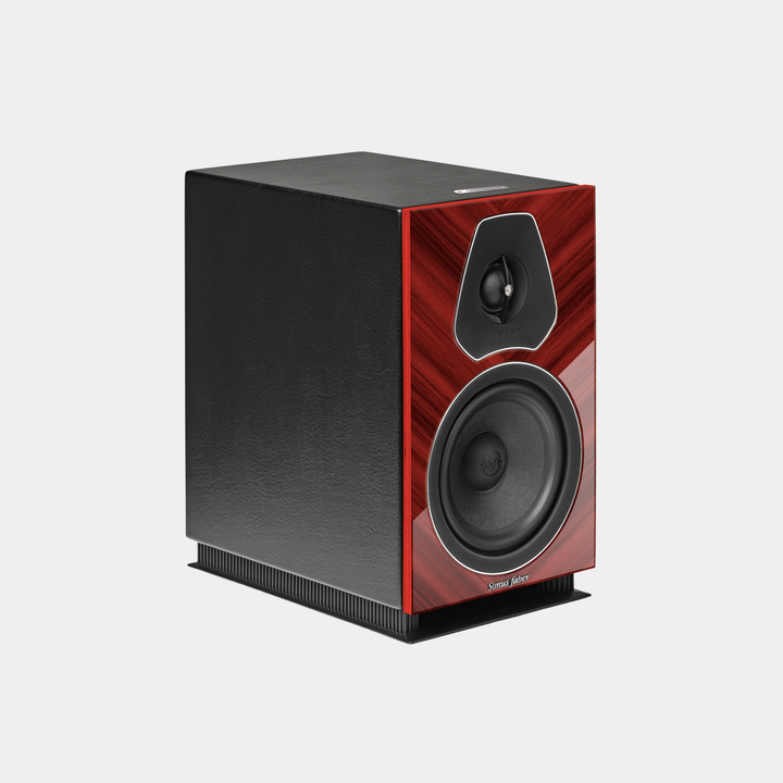 Lyngdorf + Sonus Faber Compact Streaming System Bundle