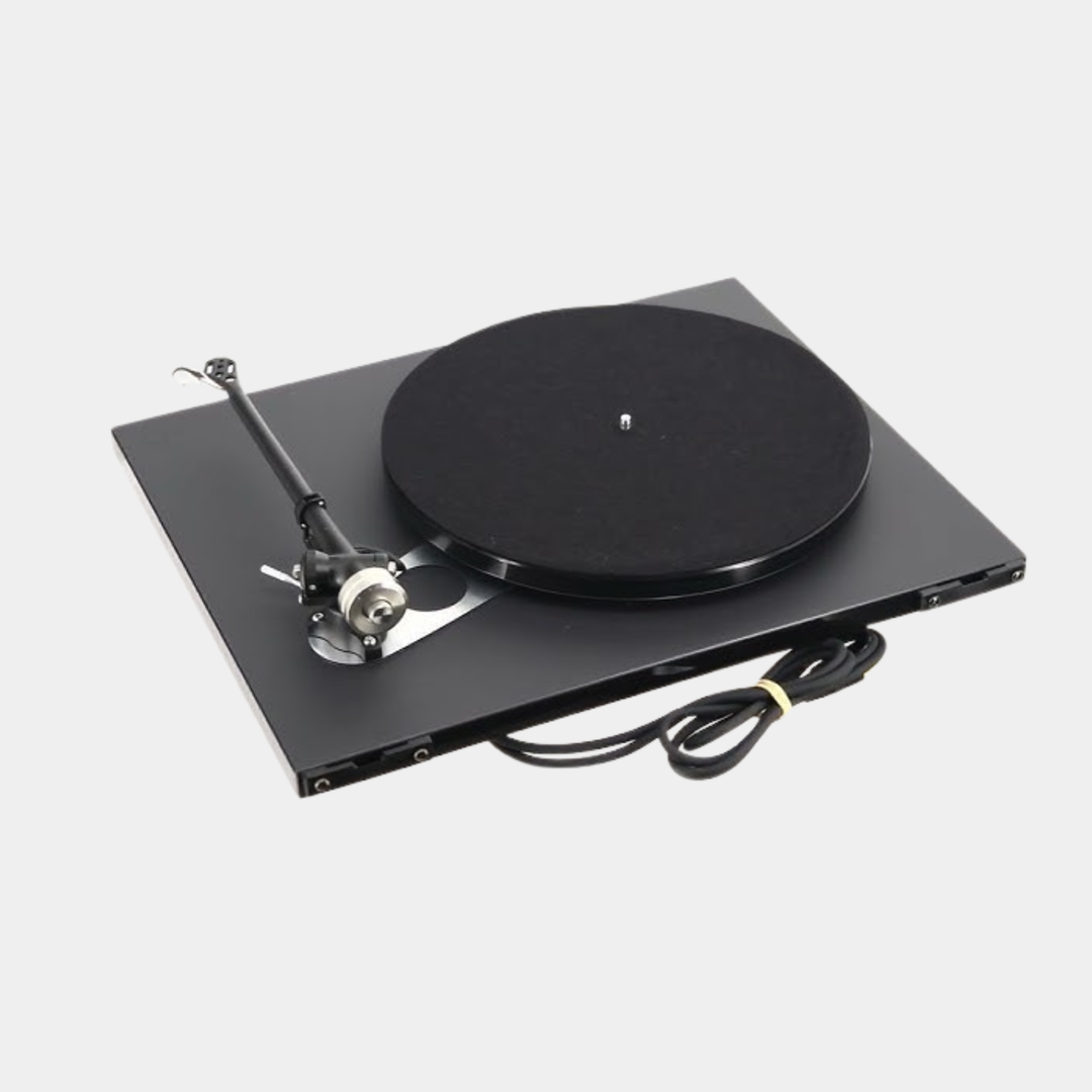 Rega Planar 6 Turntable