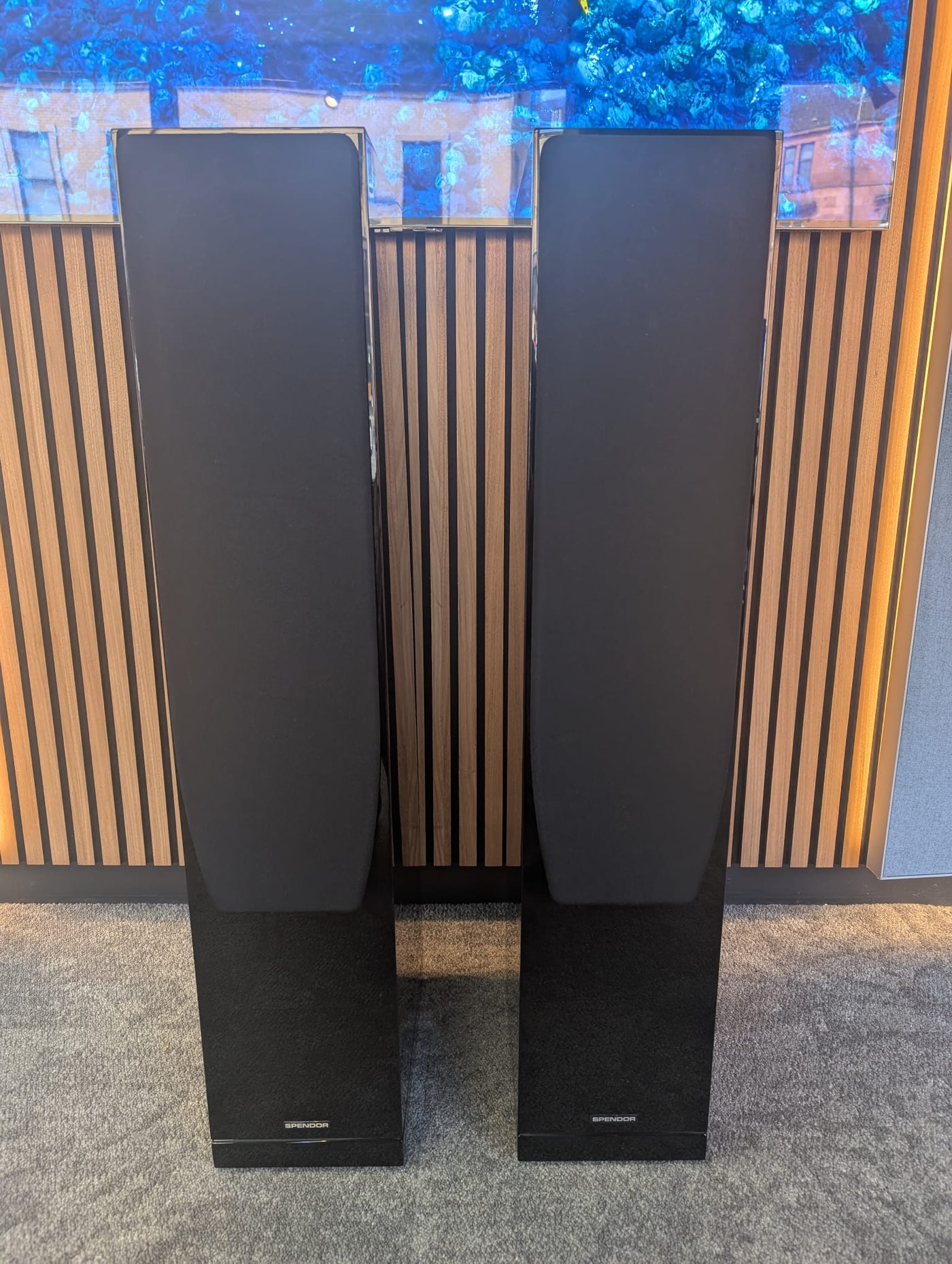 Spendor A9 Floorstanding Speakers in Piano Gloss Black - Pre-Owned