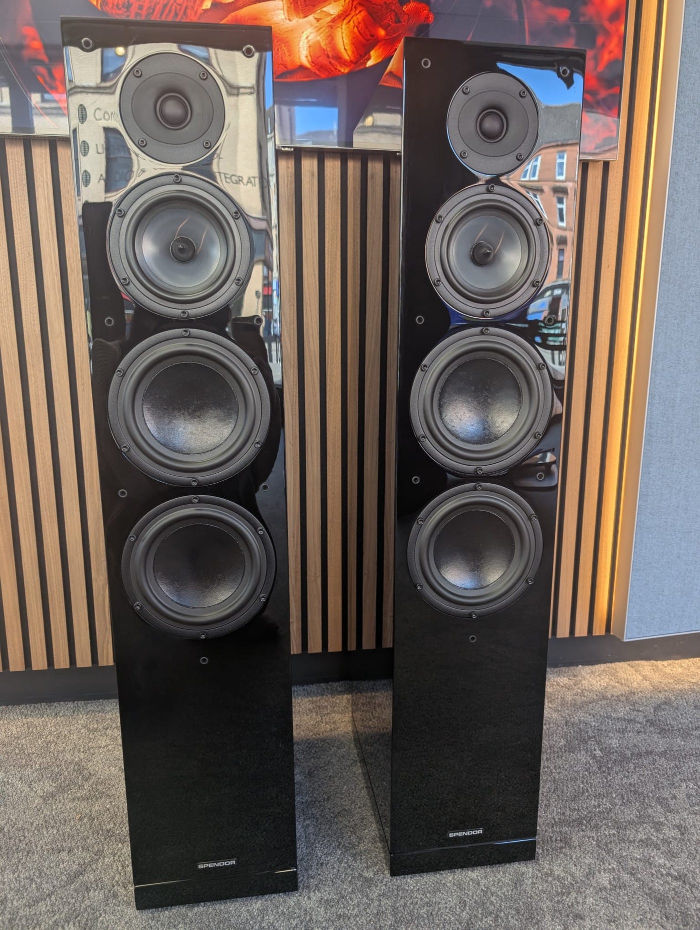 Spendor A9 Floorstanding Speakers in Piano Gloss Black - Pre-Owned