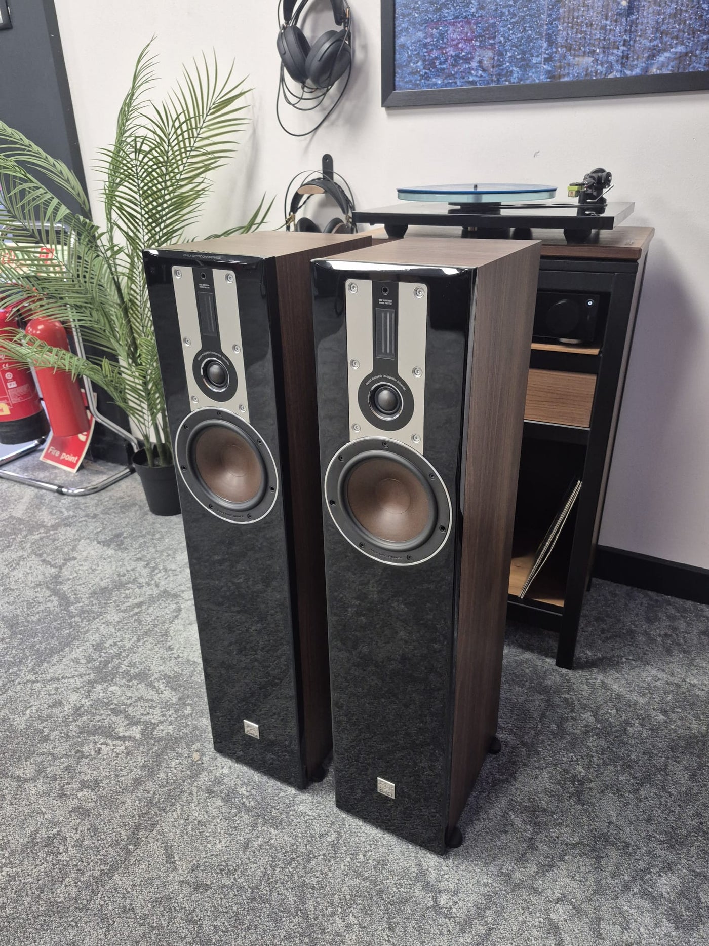 Dali Opticon 5 MK1 Floorstanding Loudspeakers - Pre-Owned