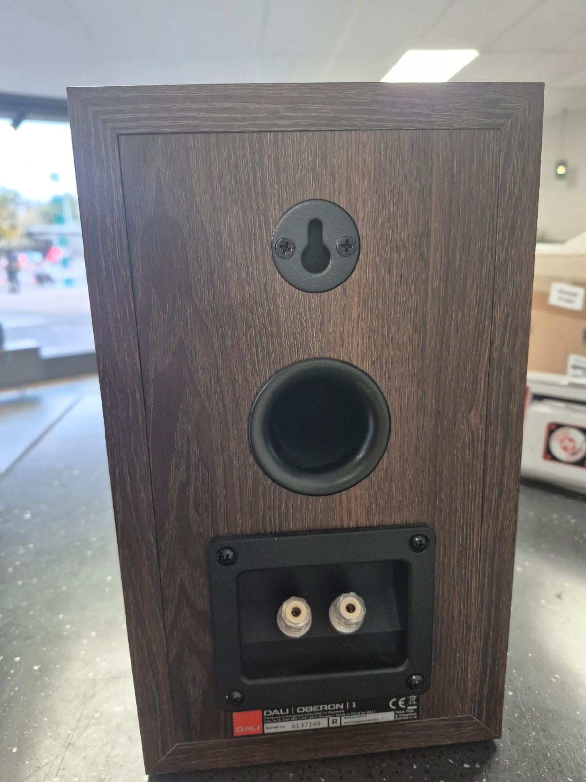 Dali Oberon 1 Bookshelf Loudspeakers - Pre-Owned