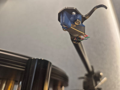 Michell Gyro SE Turntable + HR Power Supply Upgrade - Pre-Owned