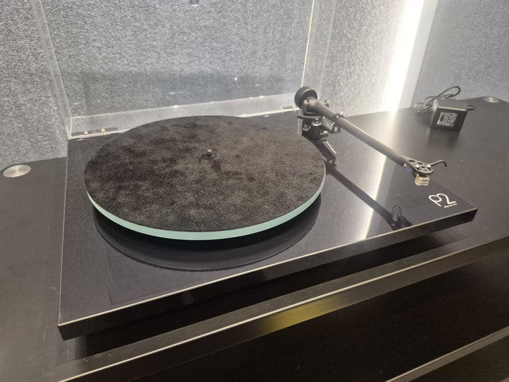 Rega Planar 2 Turntable - Pre-Owned