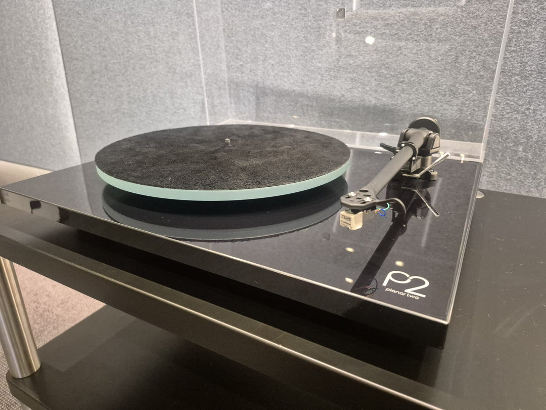 Rega Planar 2 Turntable - Pre-Owned