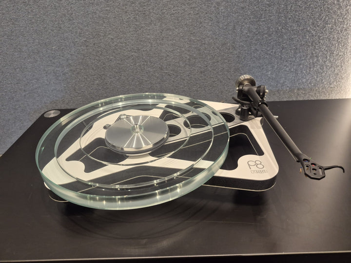 Rega Planar 8 Turntable - Pre-Owned