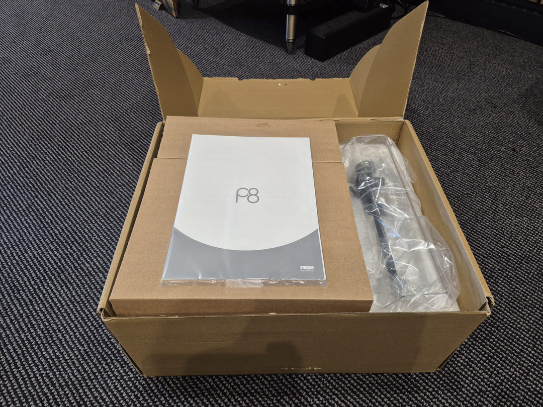 Rega Planar 8 Turntable - Pre-Owned