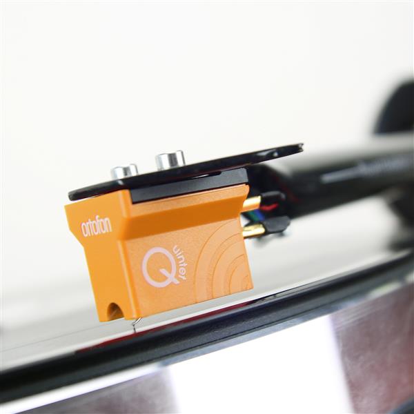 Ortofon | Quintet Bronze Cartridge | Moving Coil | On Tonearm | Lifestyle View | Holburn Online