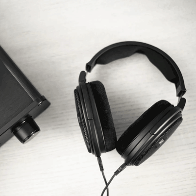 Sennheiser HD660s Wire Headphones | Black | Lifestyle Shot | Holburn Online